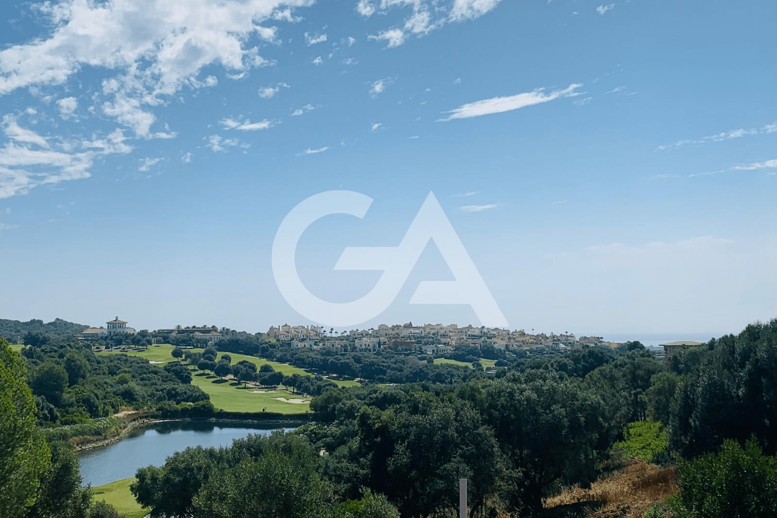 Frontline Golf & Lake Plot