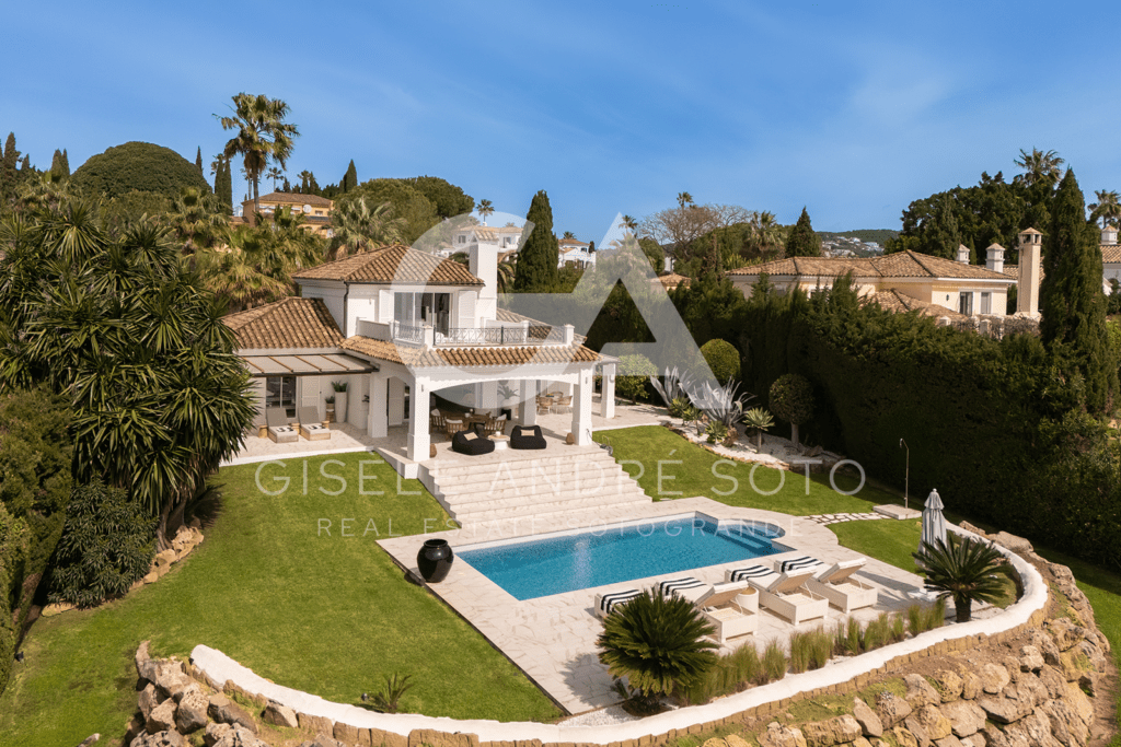 Andalusian Style Villa with Panoramic Sea & Golf Views