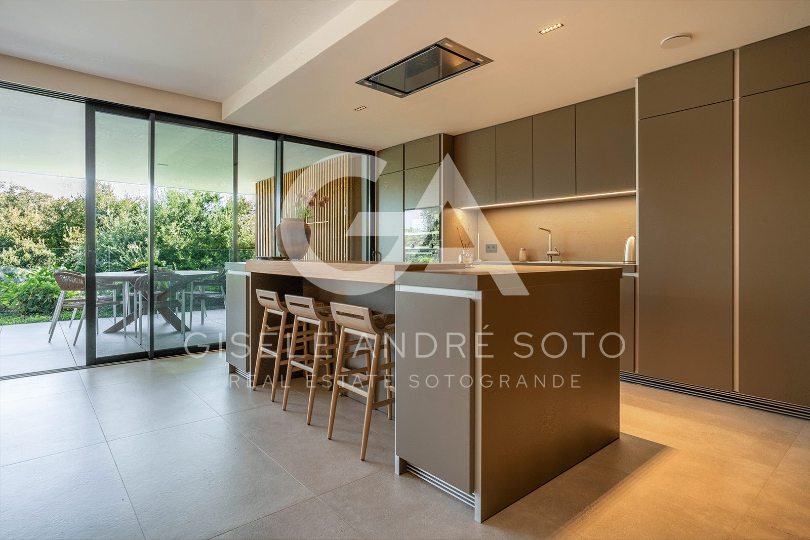 village verde apartment