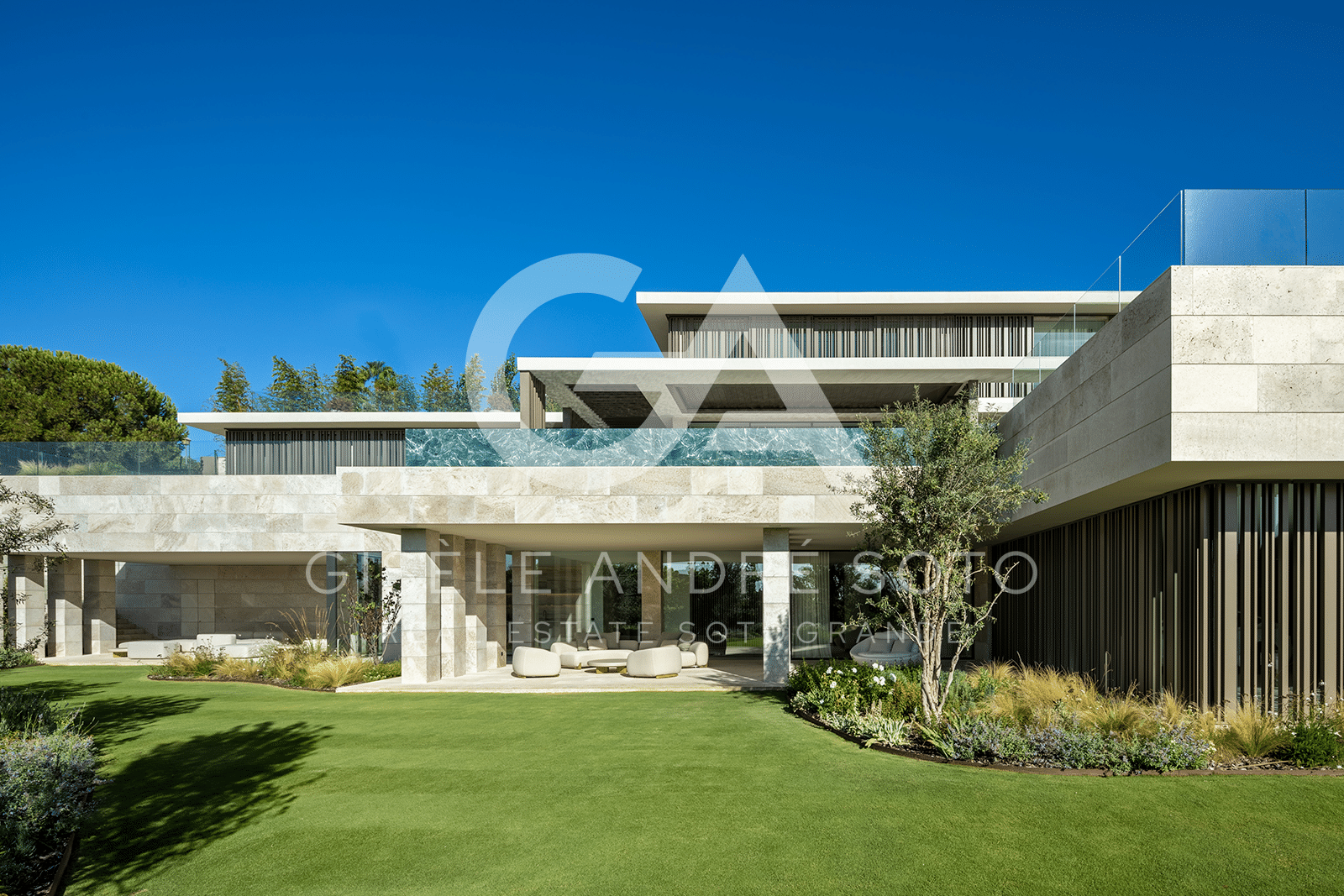 Villa Watchtower in La Reserva Sotogrande
